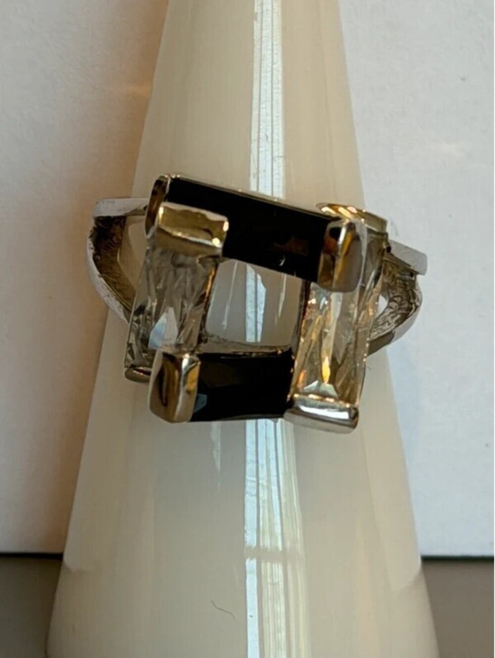 925 sterling silver CZ ring black white baguettes size 7 vintage estate